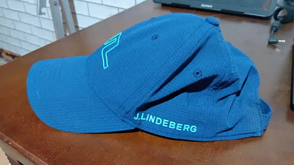 TOPI GOLF J.LINDEBERG ORI