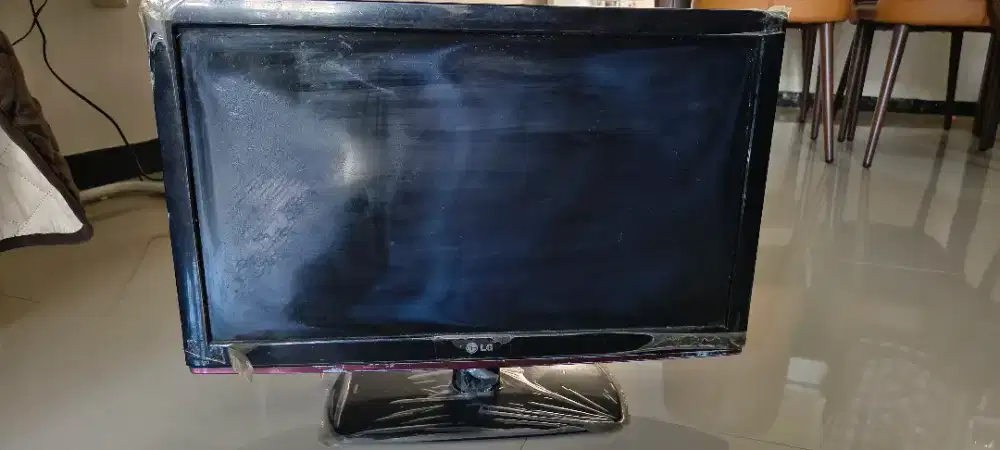 TV LCD LG 22 Inch mati total