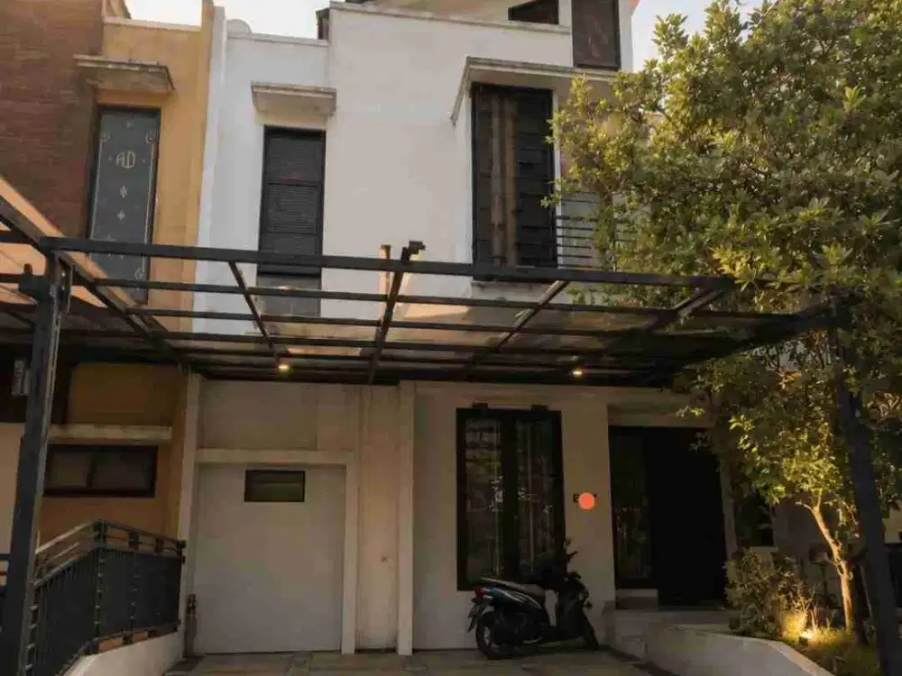 Rumah Nyaman Bagus 2 Lantai di Puspitaloka bsd city