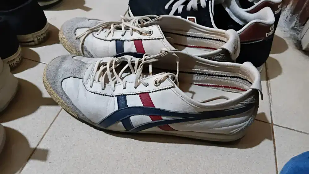SEPATU ONITSUKA TIGER WHITE ORI