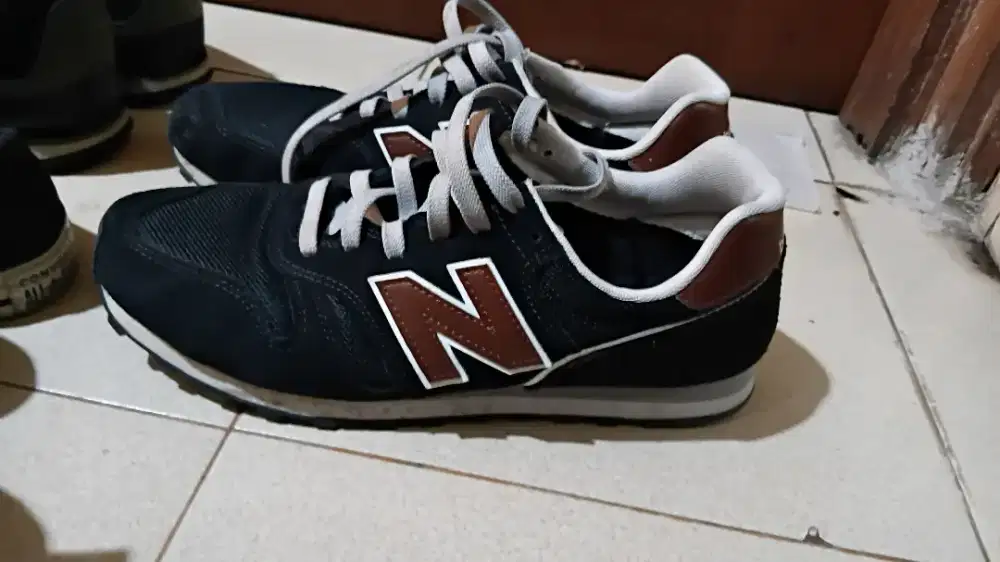 SEPATU NEW BALANCE ORI