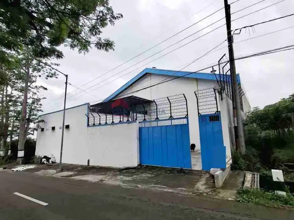 Gudang 2 Lantai Cocok Untuk Distribusi, Logistik atau Produksi, Di Karangploso Akses Mudah