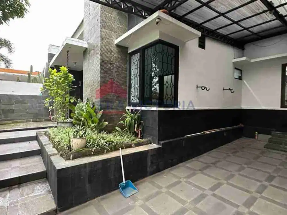 Rumah Istimewa Siaphuni Full Furnished dekat Tol Singosari