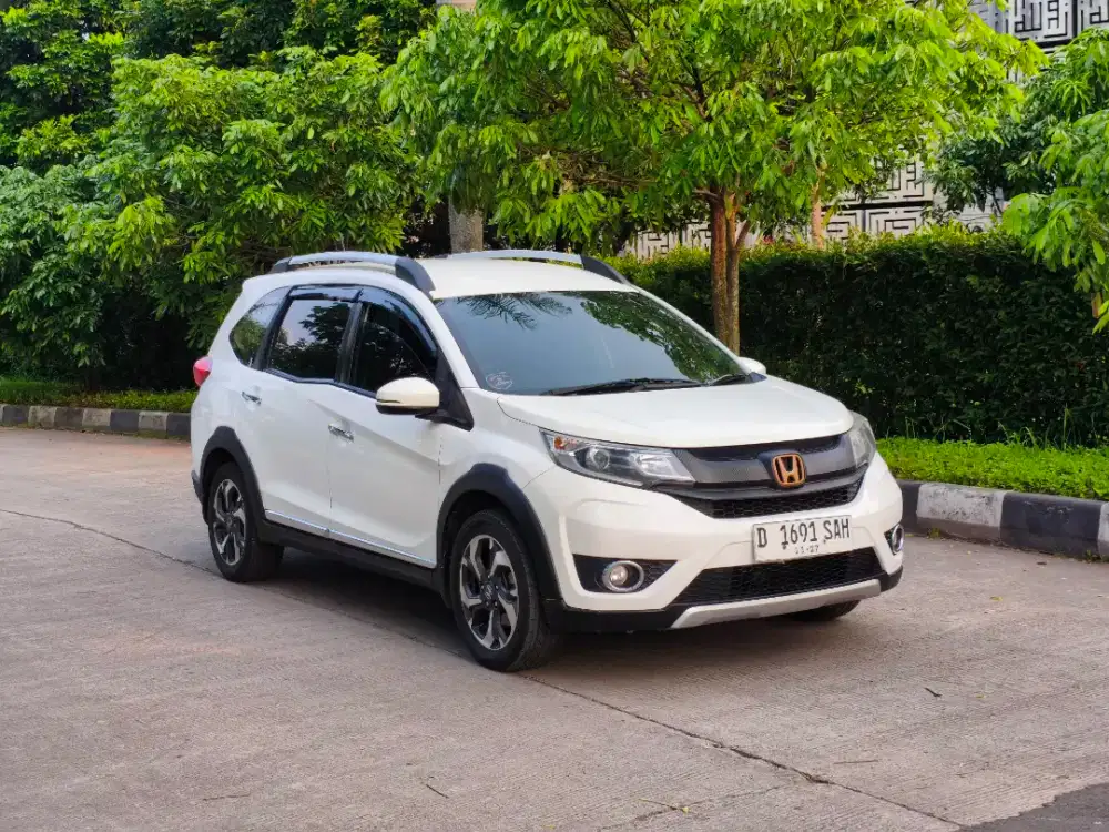 Honda BRV E Manual 2017 Warna Putih