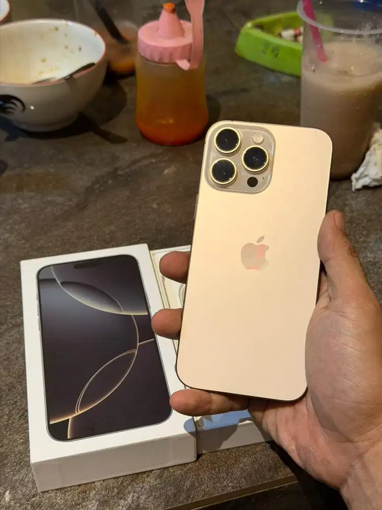 Apple iPhone 16 Pro Max 256 Dessert Tittanium