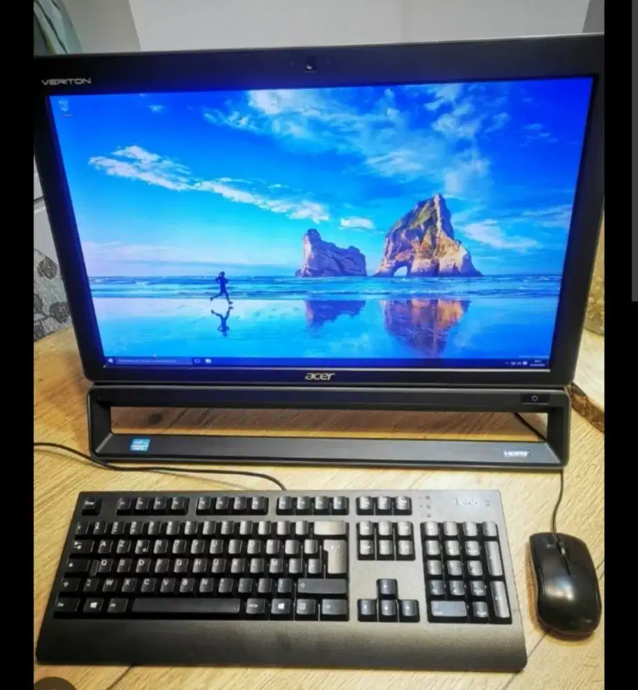 24 inch All in one AiO Deskbook Acer