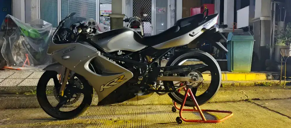 Kawasaki KRR ZX 150 CBU