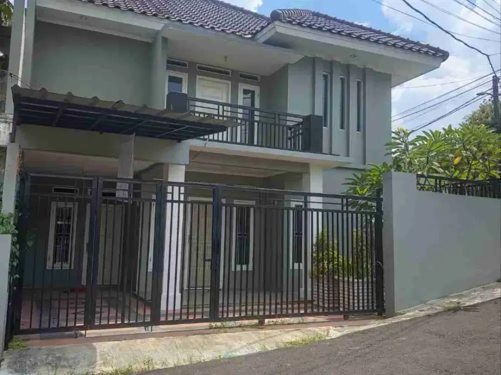 Dijual Rumah Bangunan Baru Posisi Hook, di Komplek Pertamina Cimanggis, dekat Tol Cisalak