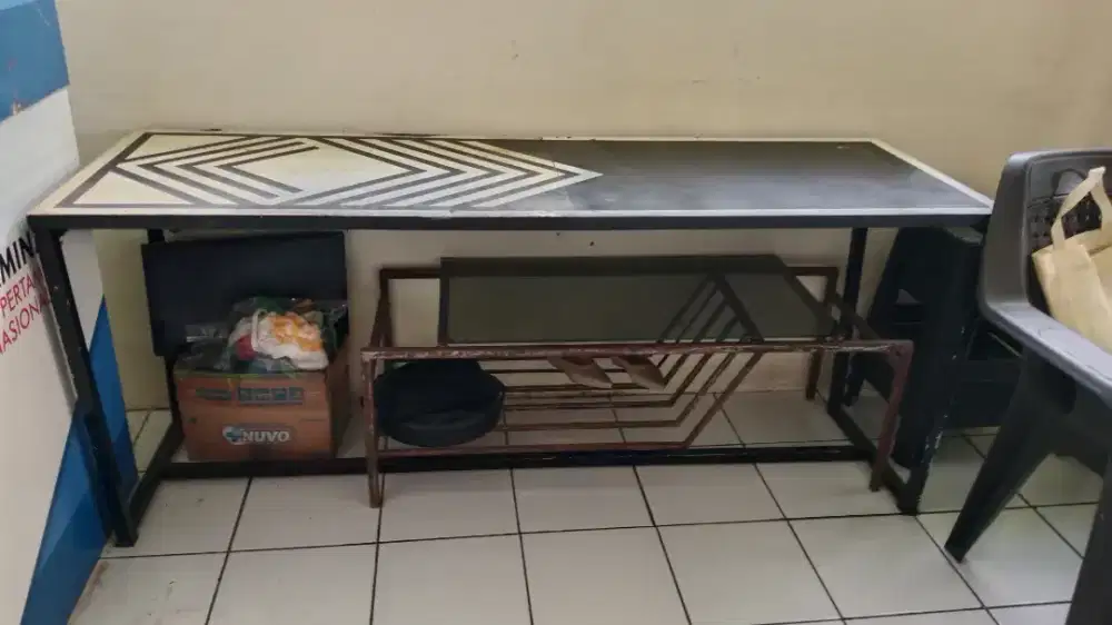 Meja besi 2mter