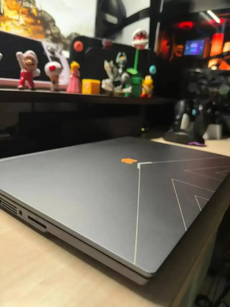 ADVAN PIXEL WAR LAPTOP GAMING TERTINGGI