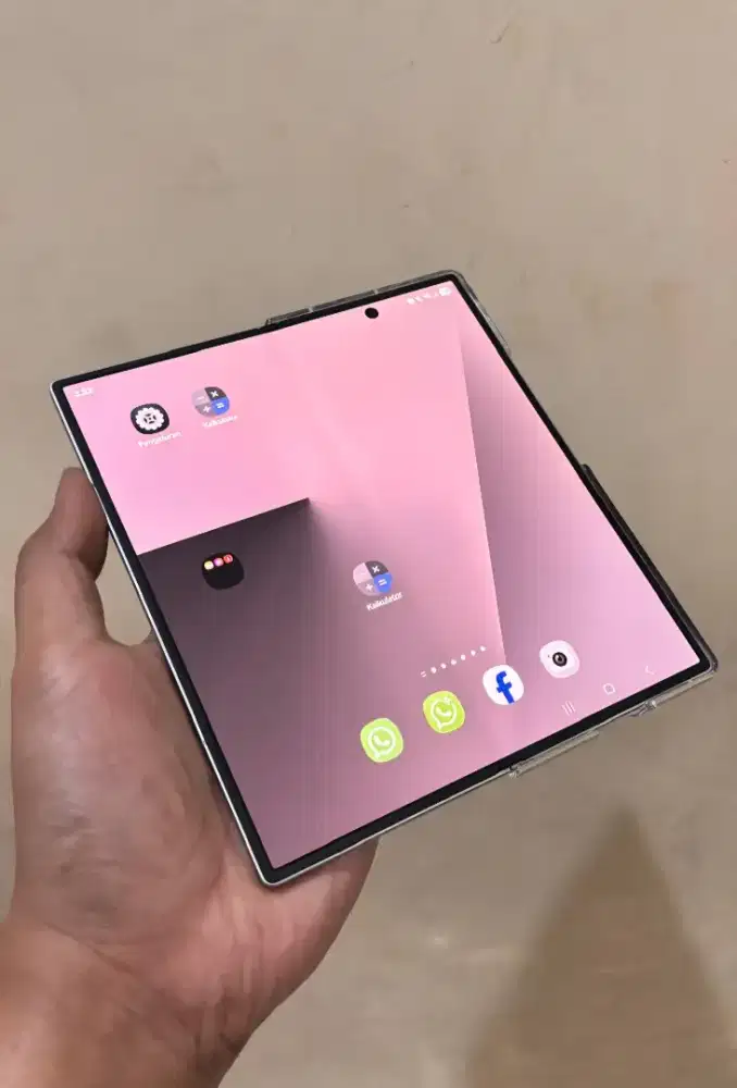 Samsung Galaxy Z Fold 7 512 GB Silver Fullset Garansi ON