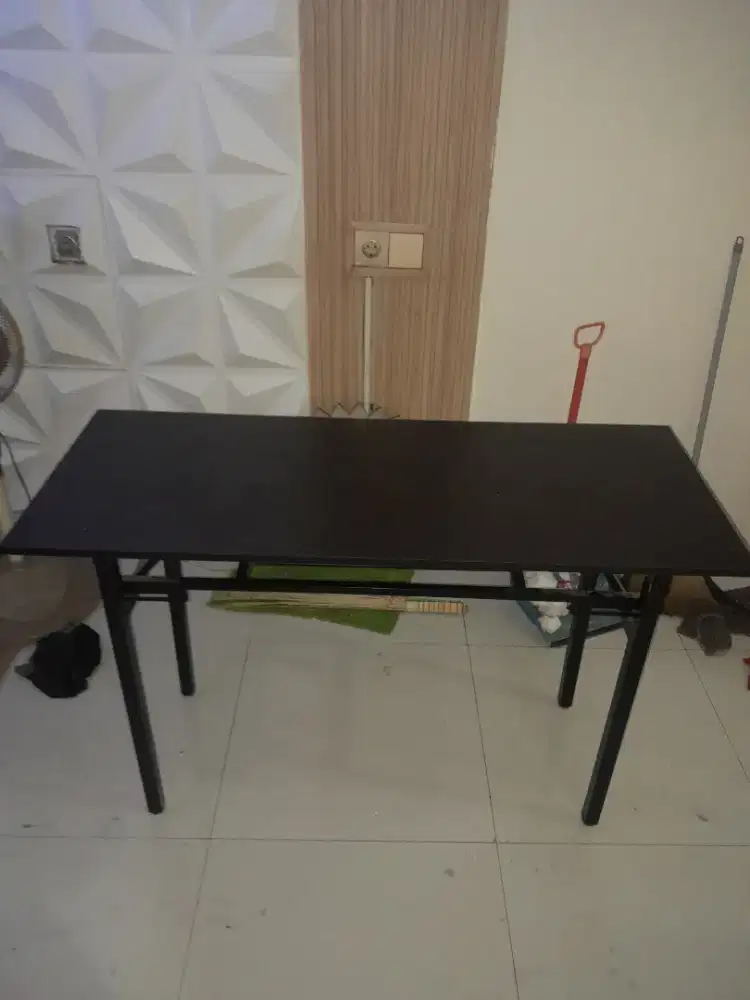 Meja lipat simple