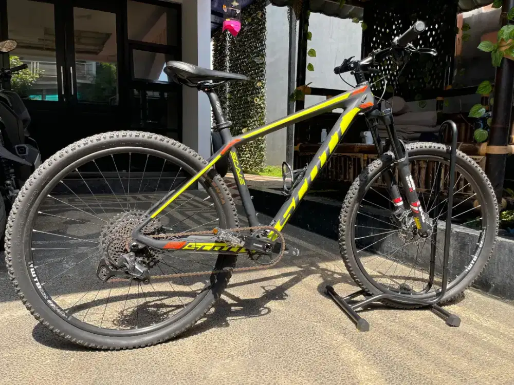 Sepeda MTB Scott Scale 730 ex. Artis