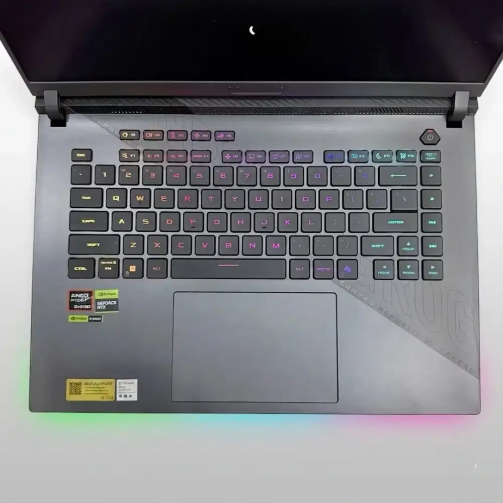 ASUS ROG Strix G16 G614FR Ryzen 9-9955HX3D Ram 32GB RTX5070Ti 12GB