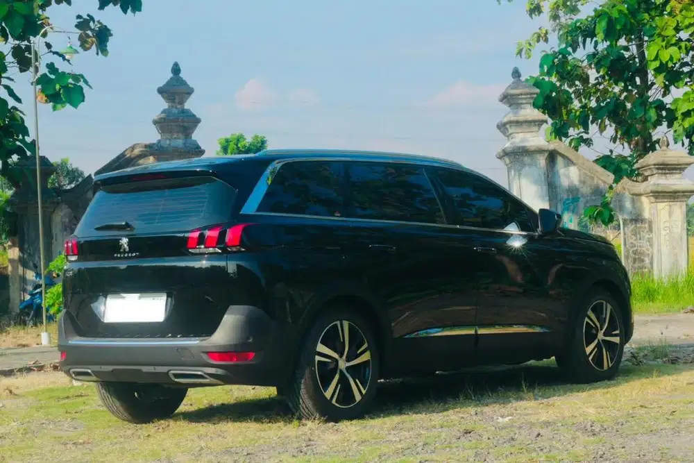 Peugeot 5008 peugeot 3008 peugeot 2008 alur like new