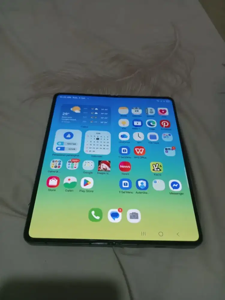 Samsung z fold 4