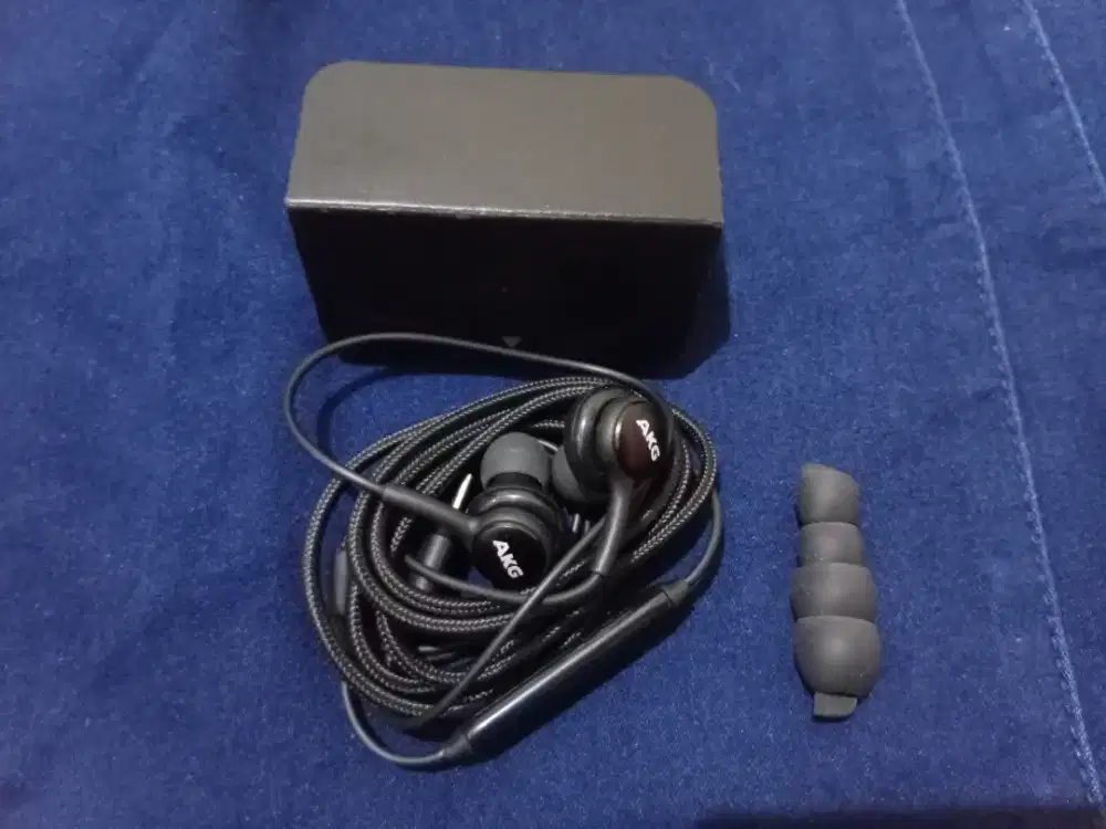Headset AKG Original Samsung Note 10+ Tipe C