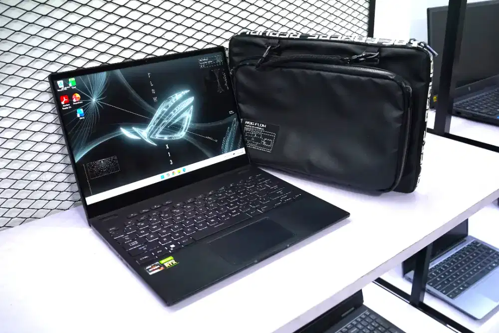 ASUS ROG FLOW X13 FLIP GV301RE.AMD RYZEN 7-6800HS.VGA GeForce RTX3050