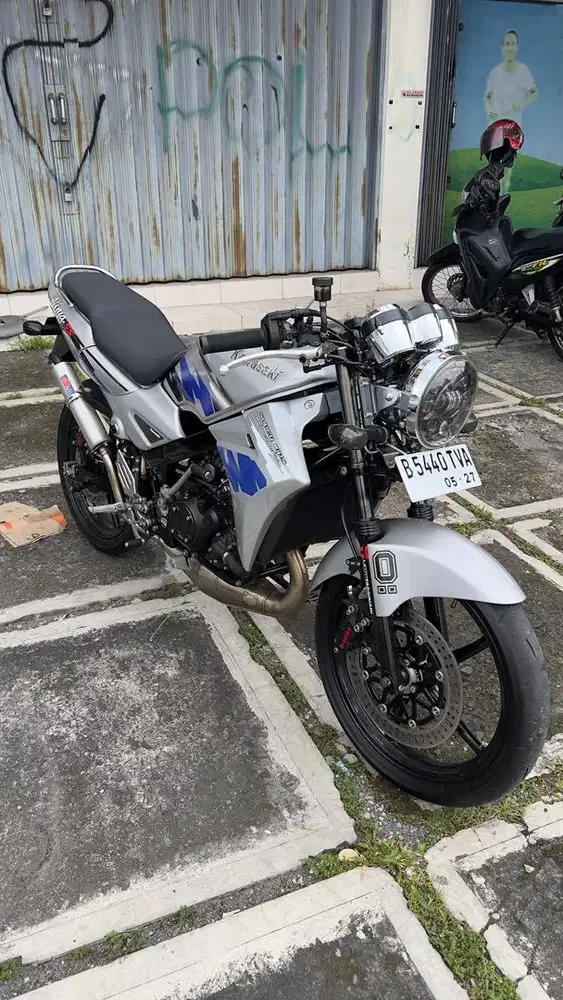 Ninja r body ss 2015 istimewa