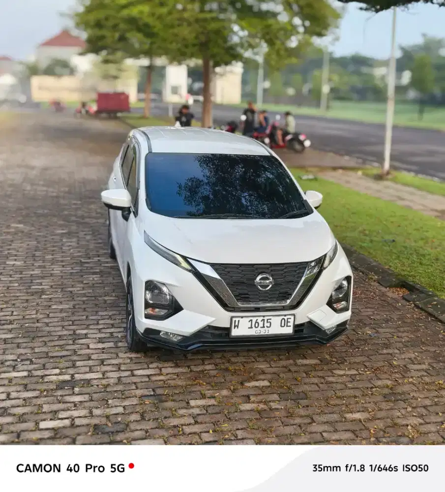 Nissa  livina VE 2021 AT servis record atas nama sendiri