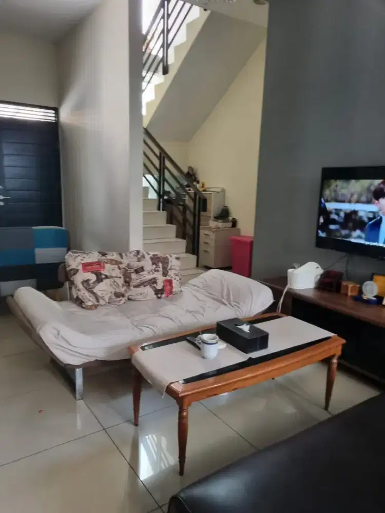 Rumah minimalis siap huni Grand Sharon jalan lebar lingkungan nyaman