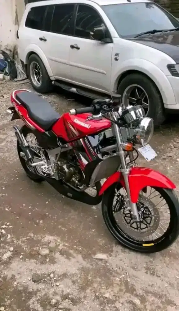 KAWASAKI NINJA SS ASLI WARNA MERAH FERARRI THN 2013