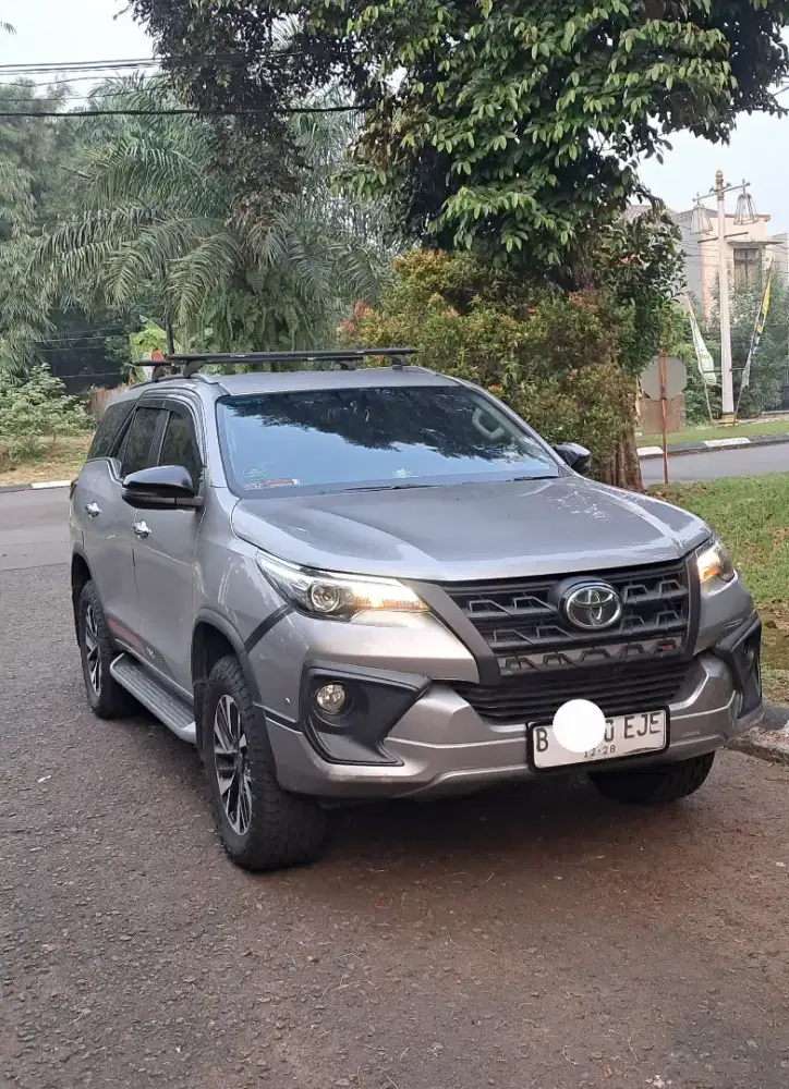 FORTUNER TRD VRZ 2.4 DIESEL