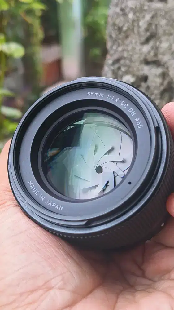 Sigma 56mm f/1.4