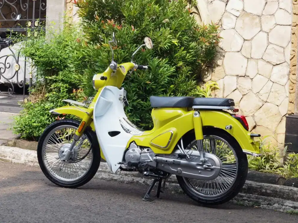 Kerja serabutan di toko otomotif
