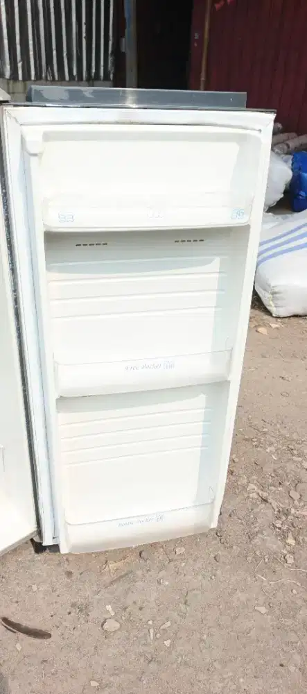 Kulkas pintu 1 original