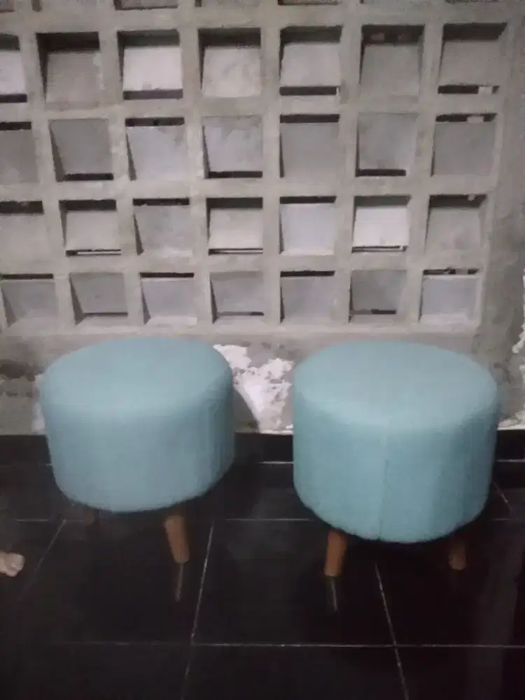 2 item stool sofa premium
