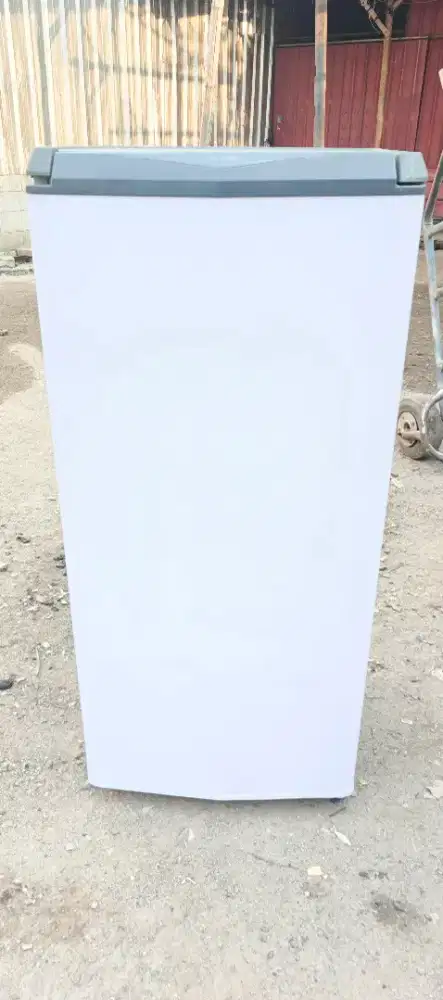 Kulkas pintu 1 sanyo