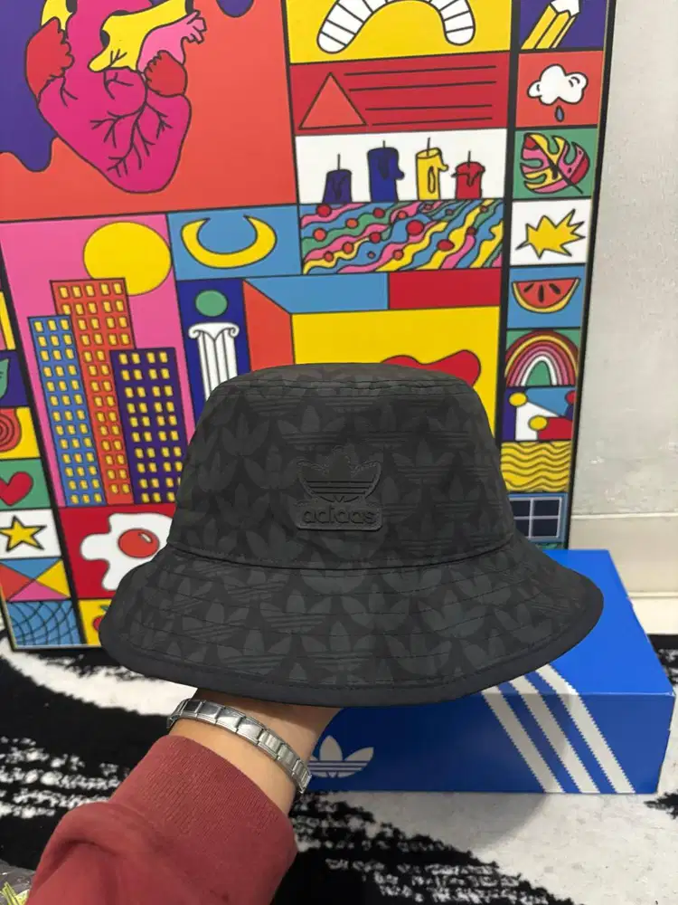 Ready Stock Bucket Adidas