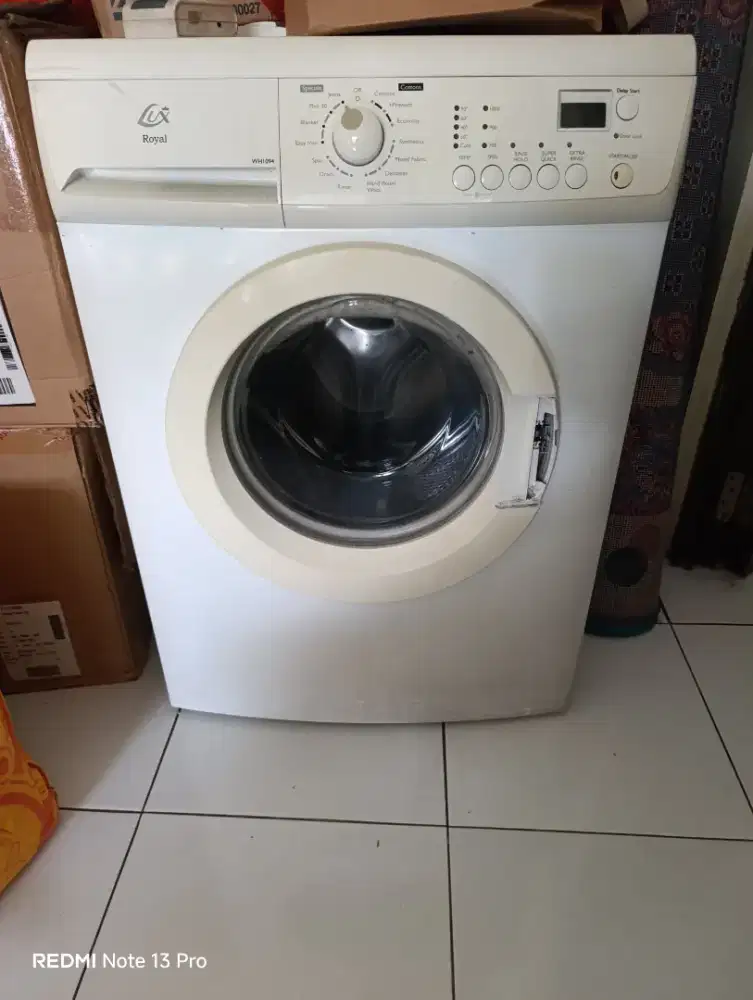 Mesin cuci merek elektroluk