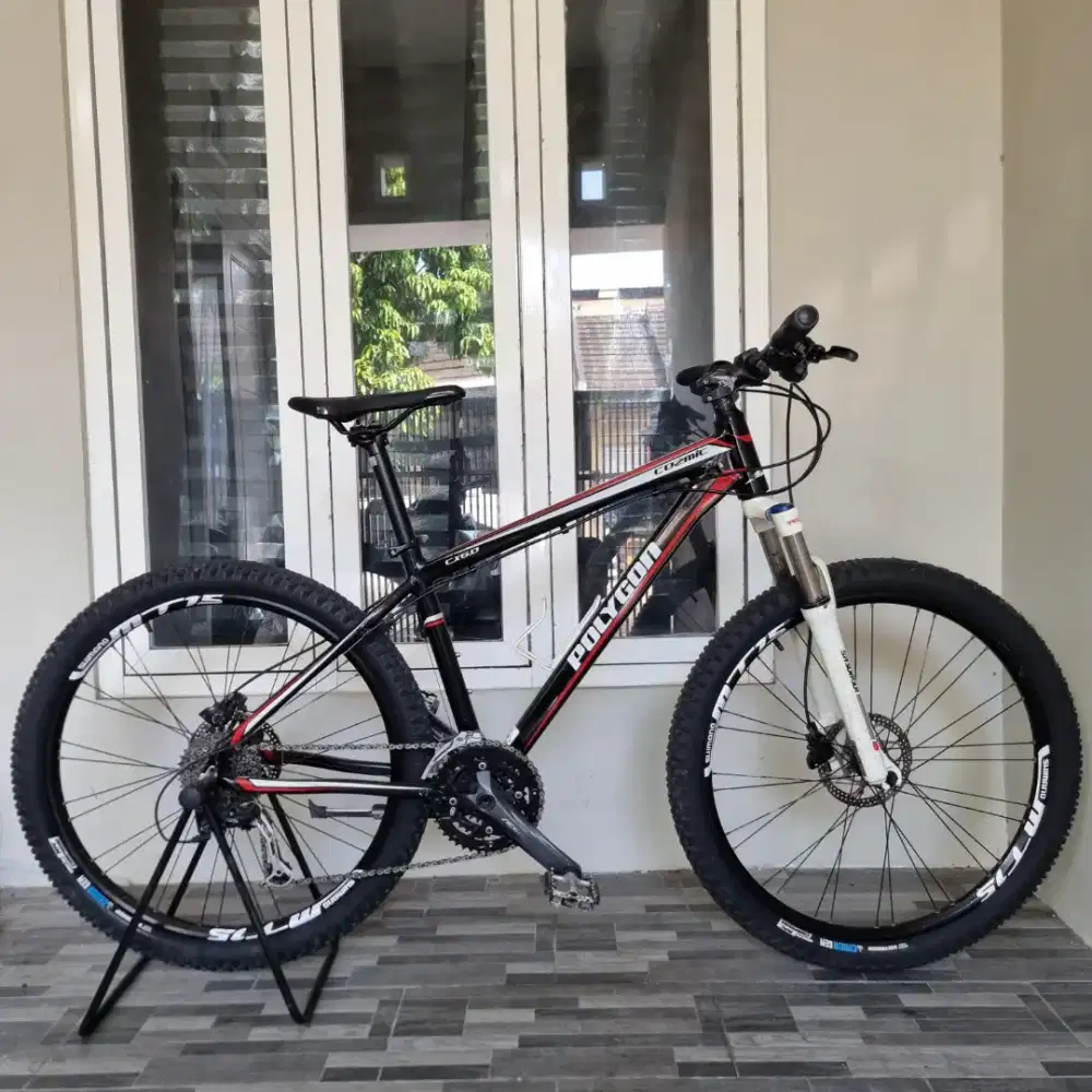 Polygon cozmic cx 6.0 black edition