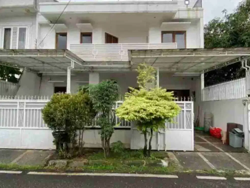 RUMAH KEREN DI BILLYMOON PONDOK KELAPA
