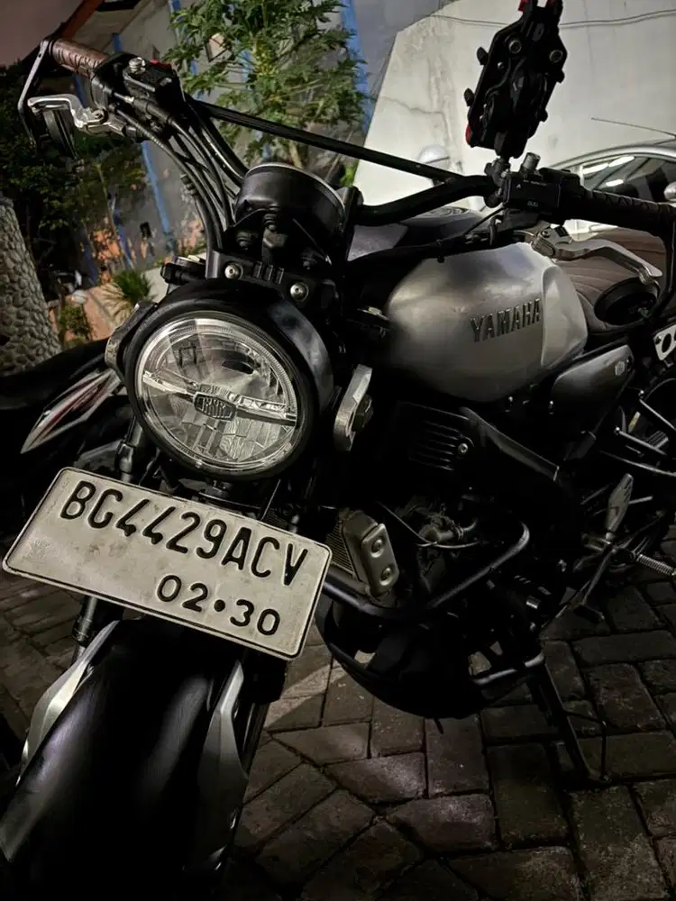 Yamaha XSR Plat BG