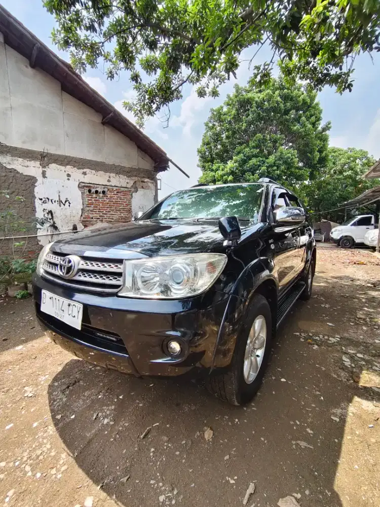 Toyota Fortuner 2011 Diesel