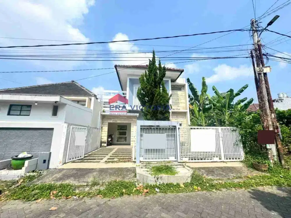Rumah 3 Kamar Siaphuni dekay Kampus UB dan Pusat Bisnis Lowokwaru Malang