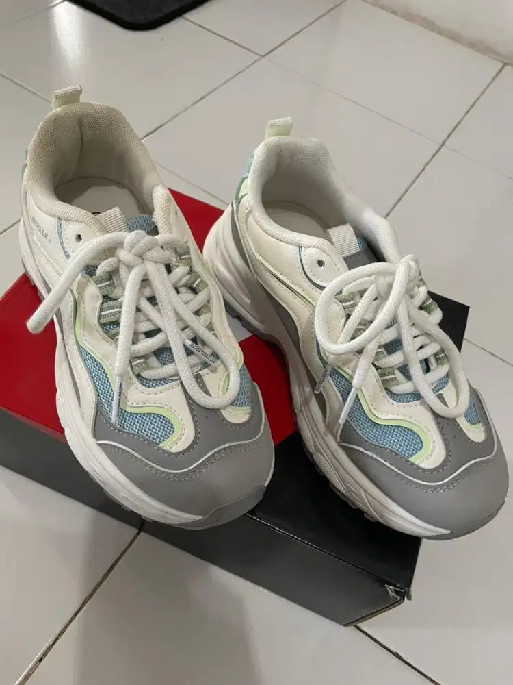 Sepatu Cewek Merk Airwalk