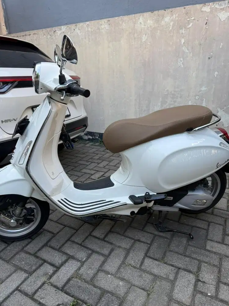 Vespa Primavera 2021
