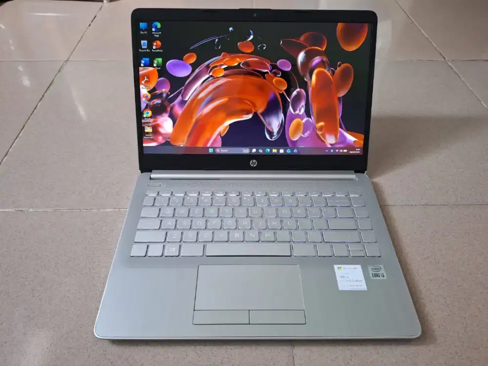 Bismillah dijual laptop hp core i3 gen 10