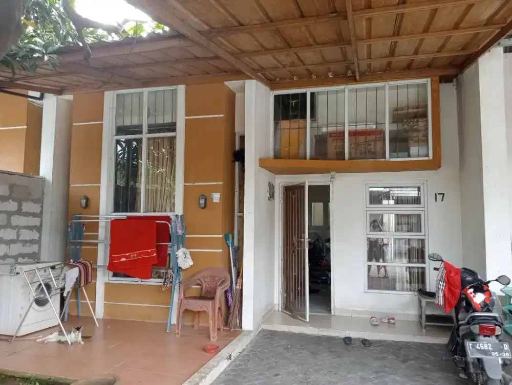 DIJUAL RUMAH DI PUSAT KOTA KARAWANG – JAMINAN CUAN & PASAR SEWA RAMAI!