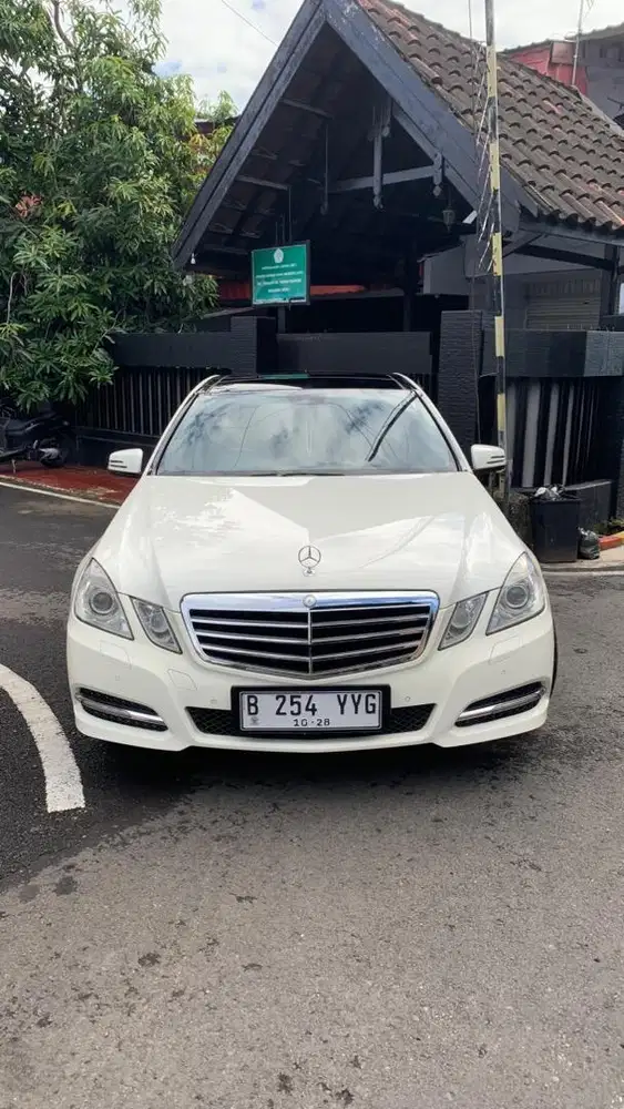 MERCEDES BENZ E-300/W212