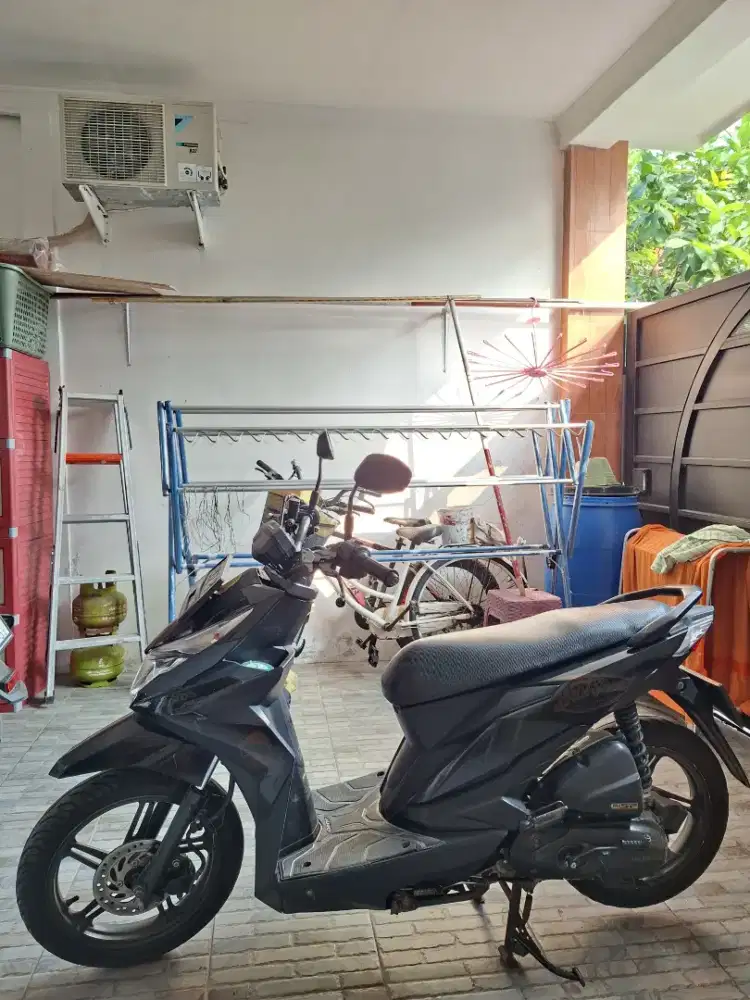 Jual motor Honda beat street 2019