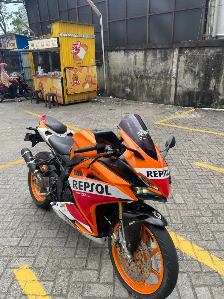 HONDA CBR 250RR Istimewa-Plat Banjarmasin