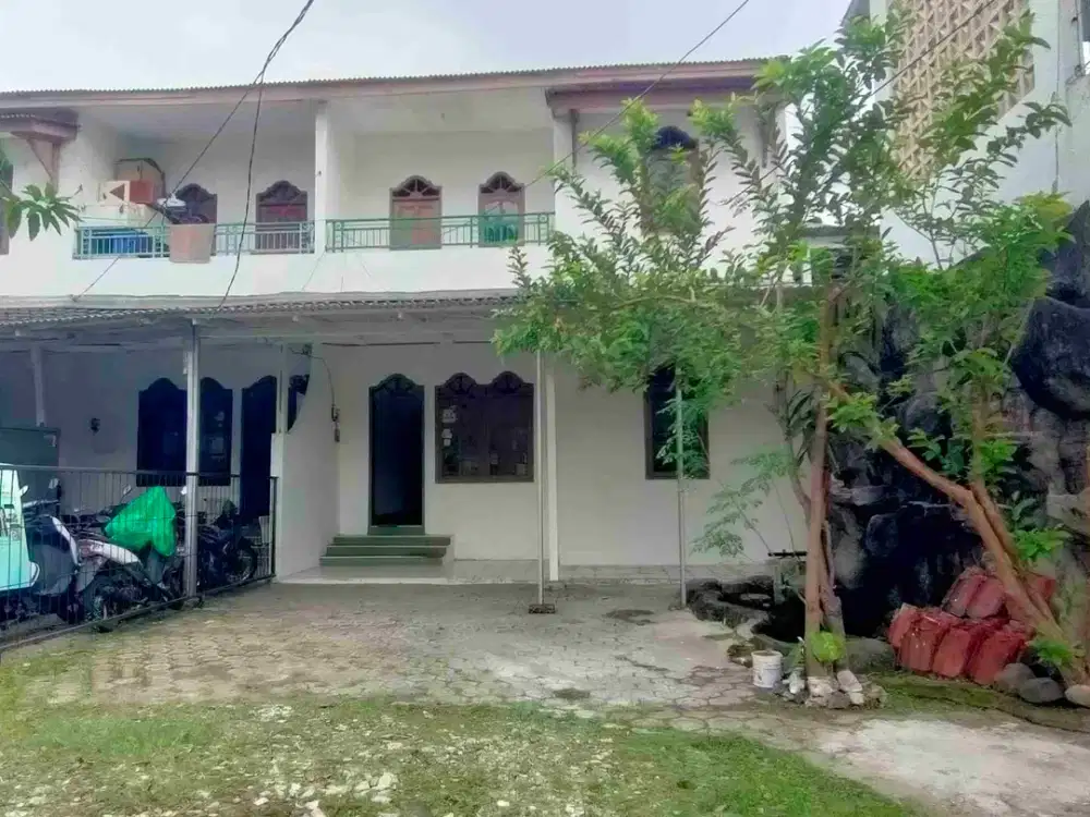 DISEWA RUMAH KANTOR 2 LANTAI PARKIR LUAS DI RAWAMANGUN