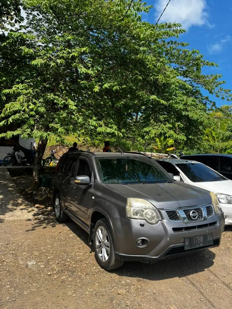 Dijual Nissan X-Trail T31 2,5 Xtronic cvt