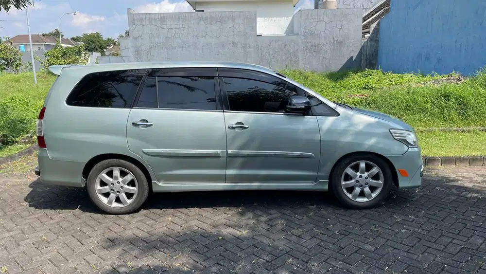 Toyota Kijang Innova 2005 Diesel