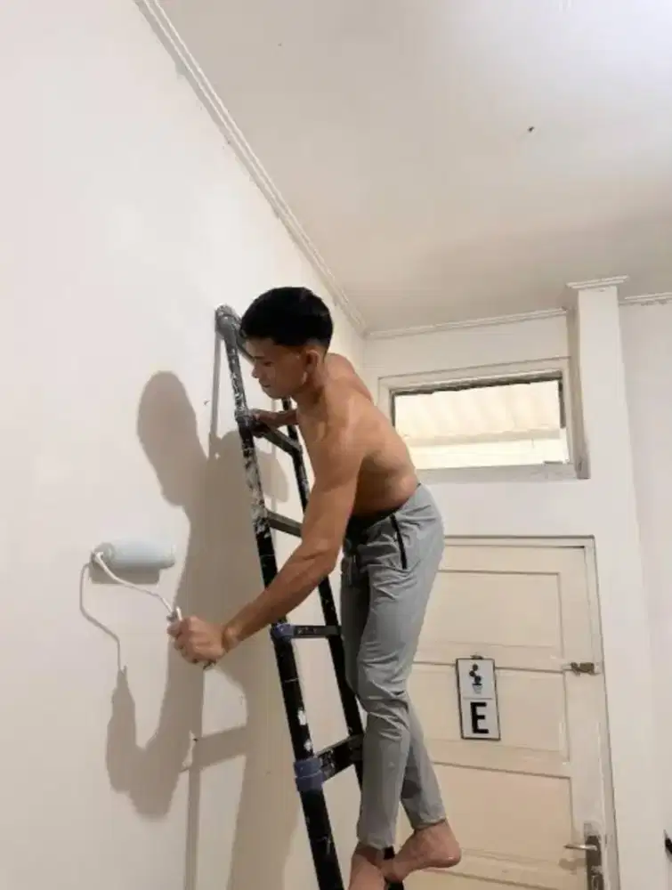 Pengecetan rumah ,halaman ,dll